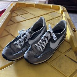 Vintage Nike Shoes Size 7 1/2