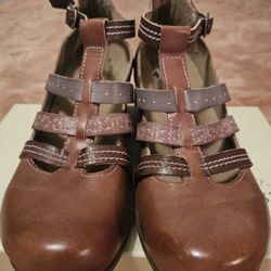 New Brown Sandals