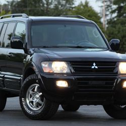 2002 Mitsubishi Montero