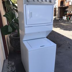 stackable washer dryer