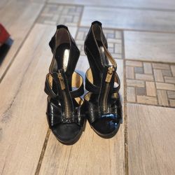 Michael Kors Size 5.5