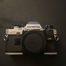 Olympus om10 