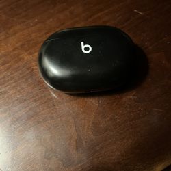 Beats Studio Buds