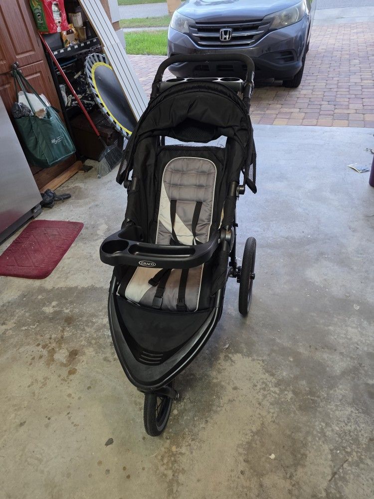 Graco FastAction Jogger LX Stroller