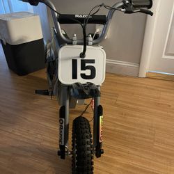 Razor MX400 Rocket Dirt Bike 24 Volt Battery (New Batteries With 2 Year Warranty) Black