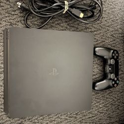 PS4 Slim