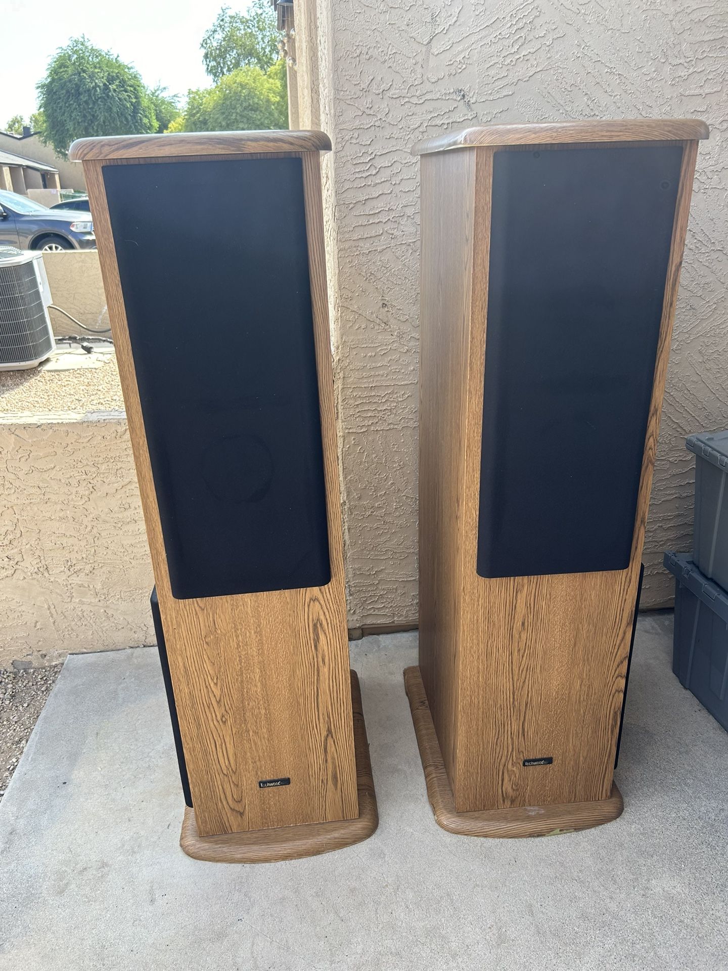 Techwood S6W-R Tower Speaker Cabinets w/ Pro Studio 15" 8 ohm 150w