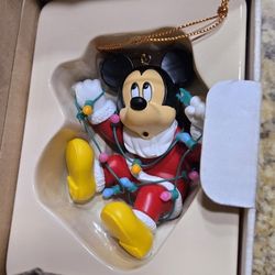 Disney Mickey Mouse Christmas Magic