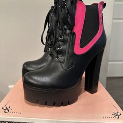 Women’s Heel Combat Boot Size 7-10 available