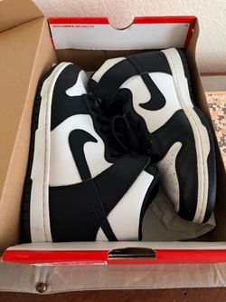 Nike Dunks - M 8.5 W 10