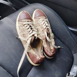 Michael Kors Shoes Size 9