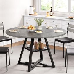 Round Dining Table 