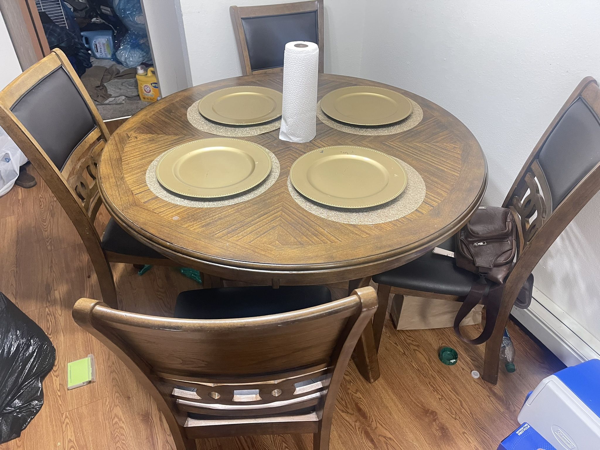 Dinning Table