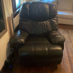 FREE Black Rocking Recliner 