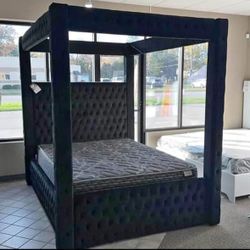 NEW IN BOX Platform Black Tufted Velvet Canopy Bed Frame in King & Queen  Size