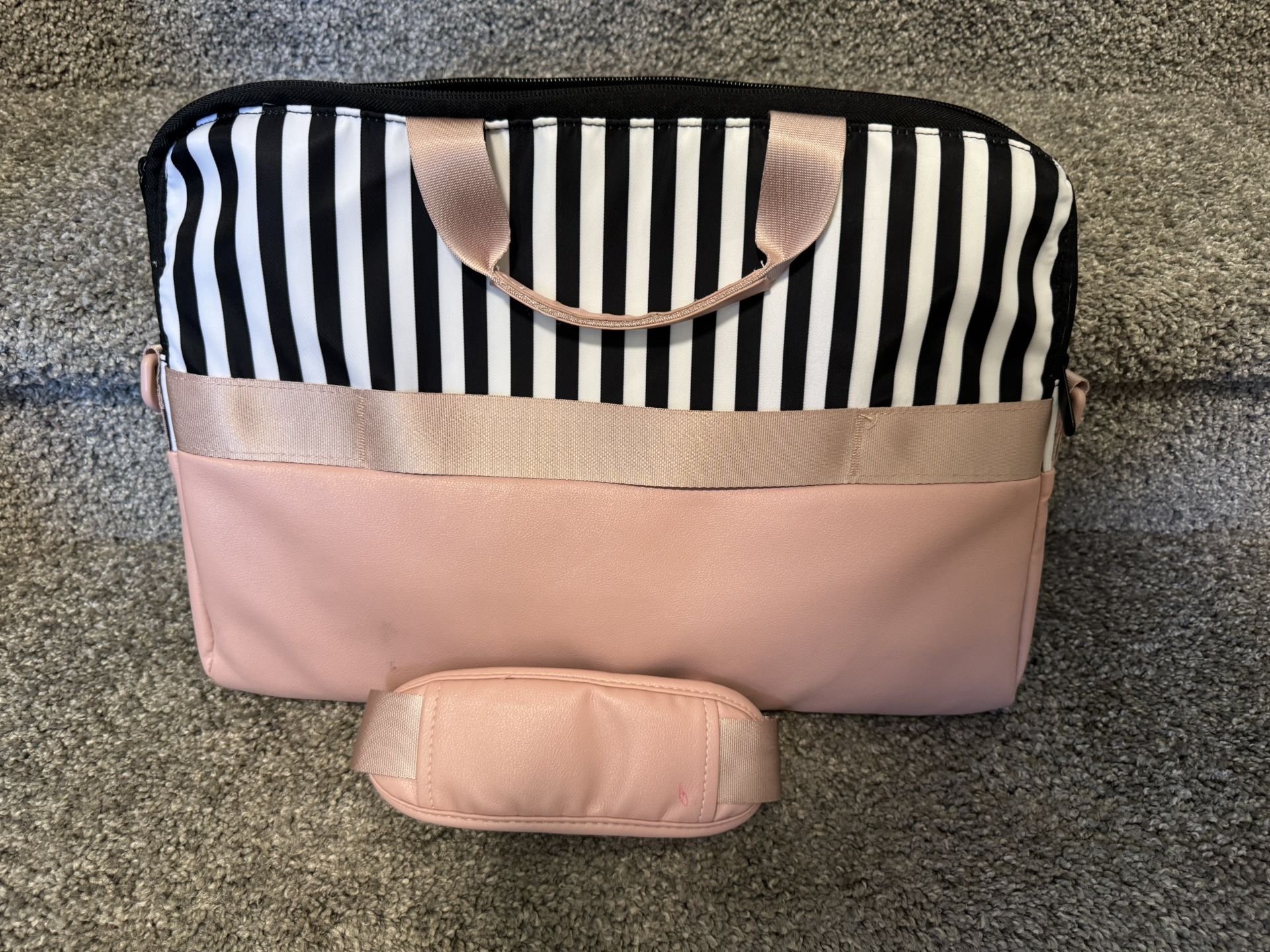 Laptop bag
