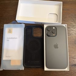 iPhone 16 Pro Max 256 unlocked