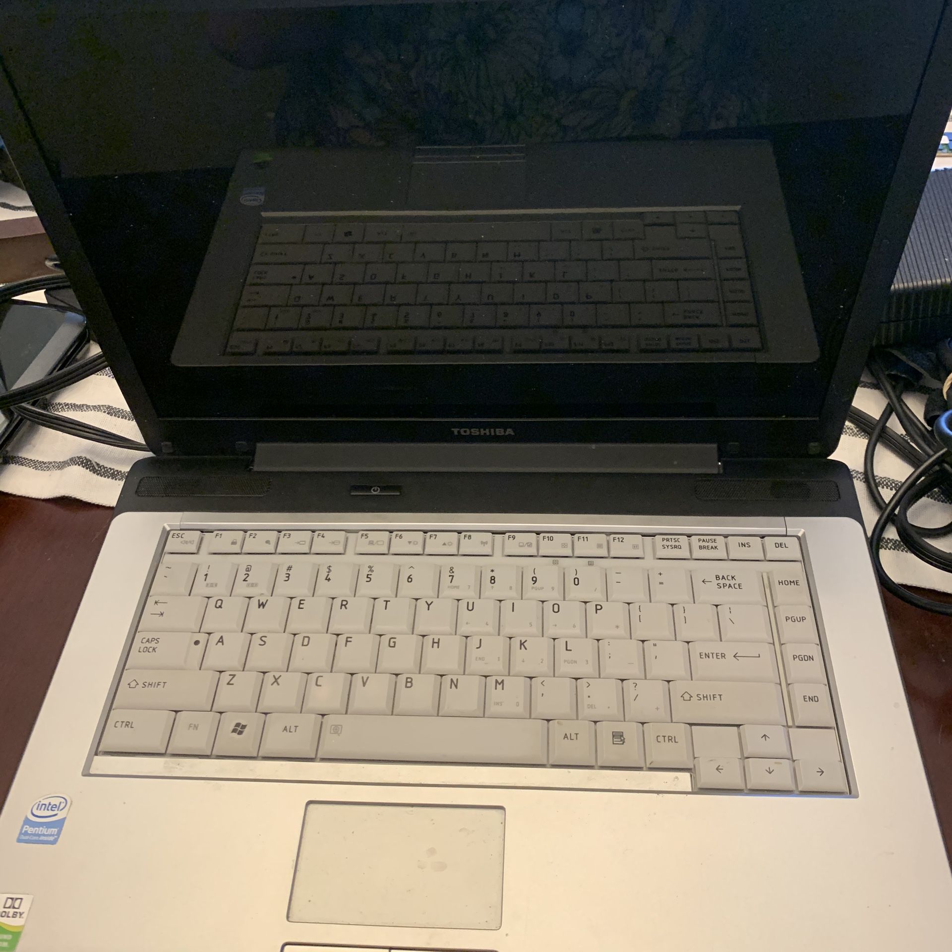 Toshiba Laptop (non-working)