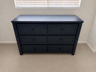 Living Spaces Youth Luca Blue Wood 6-Drawer Dresser