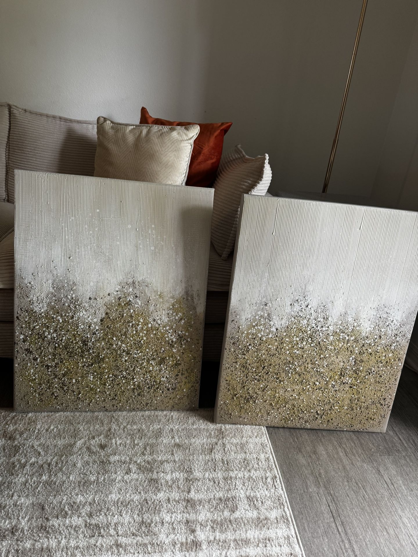 Gold Canvas Wallart