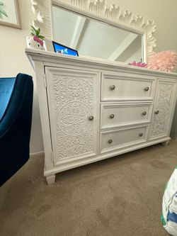 Boho white Dresser