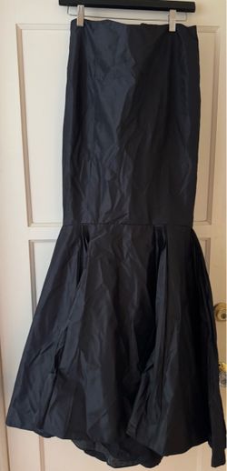 Long strapless contour dress