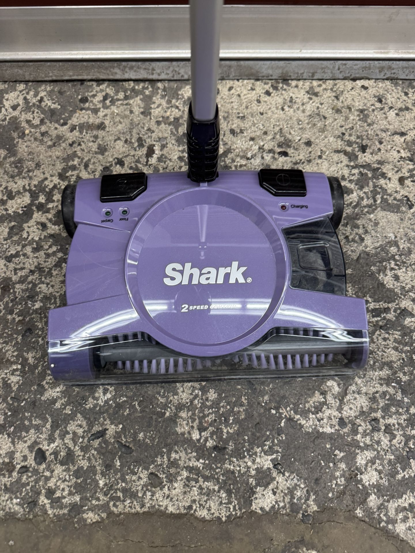 Shark Cordless Floor and Carpet Sweeper