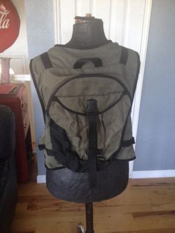 Green cabelas back pack