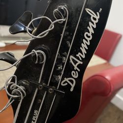Dearmond Bass Guitar Pilot Pro 