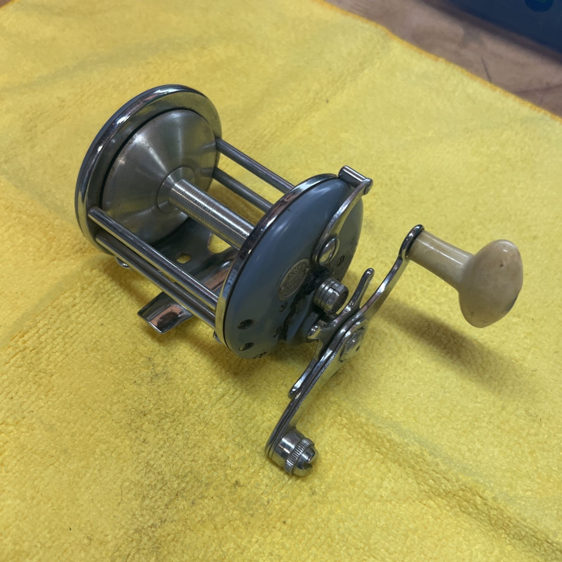 Ocean City 950 Fishing Reel