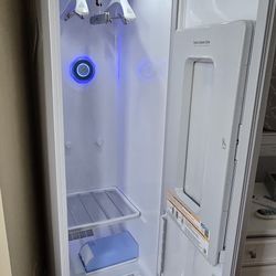 Like-New White LG Styler Steam Closet - Used Only 4 Times - Sanitize, Deodorize & Refresh Clothes!