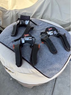 Hans Frontal Head Restraints
