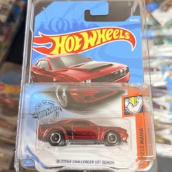 Hot Wheel Super Treasure Hunt Dodge Challenger SRT Demon