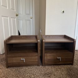 2 bedside tables
