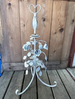 Vintage White Painted Metal Floral Centerpiece Made In Italy