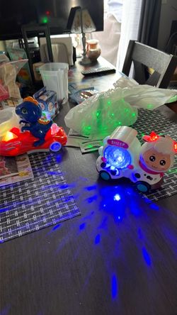 Kids light up movable toys