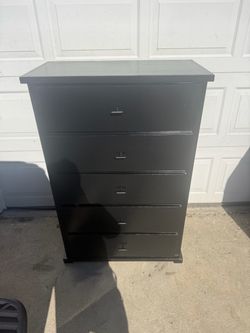 Modern Tall Dresser - 4 Drawers Gloss Black + Free Delivery