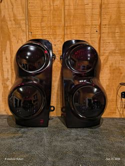 Tinted taillight set 05-09 Durango