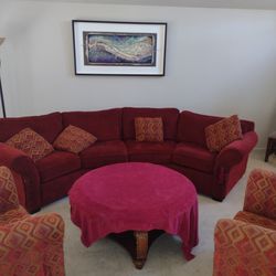 Couch 2 Piece Sectional Red Very nice 