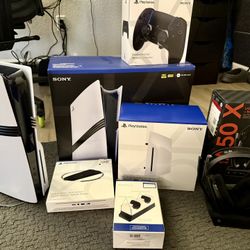 Sony PlayStation 5 Pro Bundle with Disk Drive