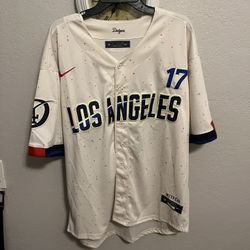 Nike Shohei Ohtani Los Angeles Dodgers Cream City Connect Player Mens XL jersey
