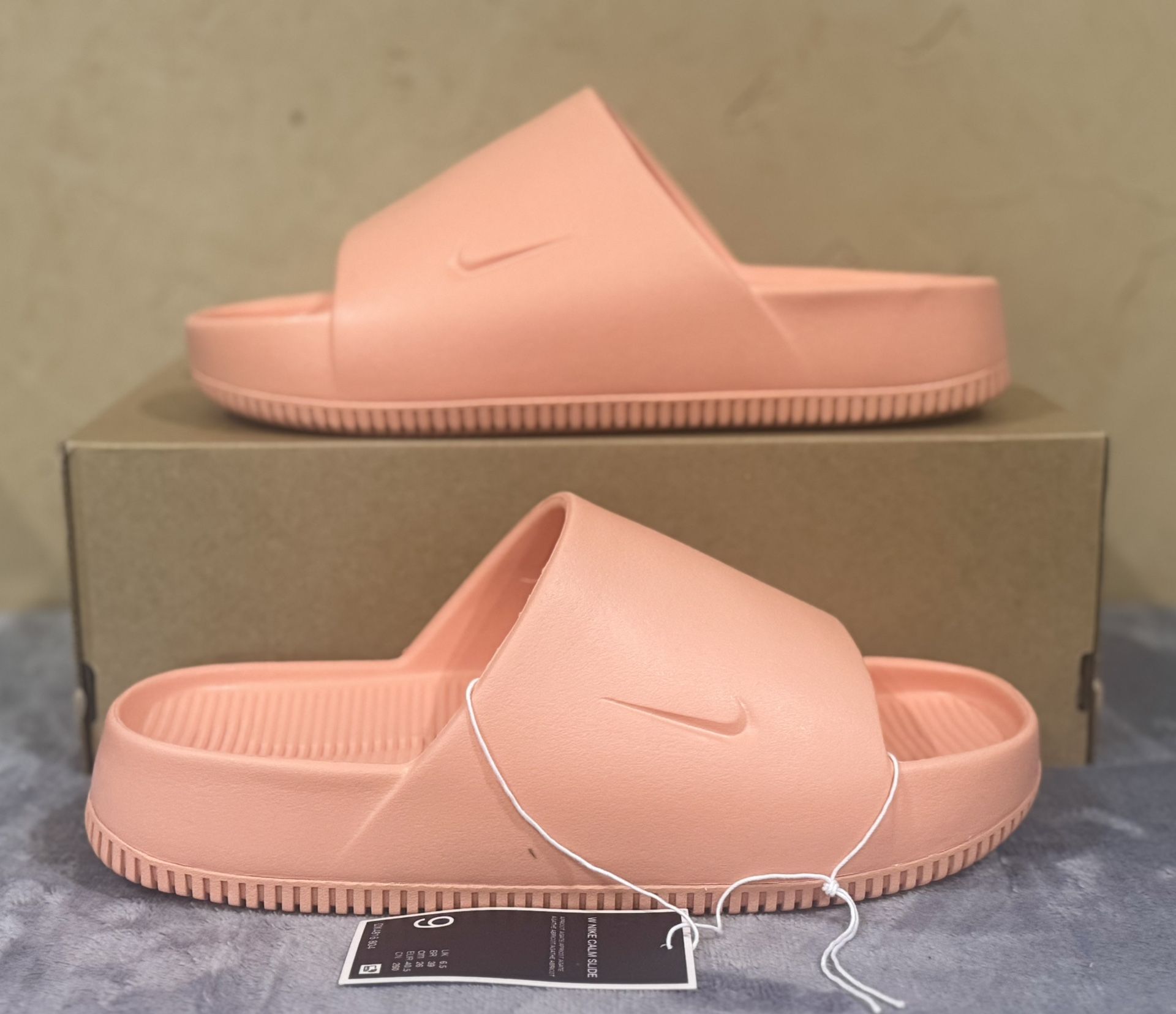 Nike Women Coral Slide Sandals
