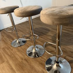 Grey Height Adjustable Bar Stools 