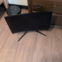 Curved Gaming Monitor 