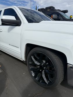 Silverado chevy wheels