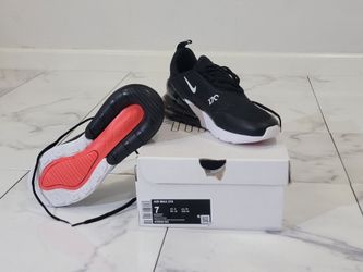 Nike airmax 270s size 7