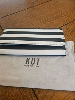 Kut from the Kloth striped wallet