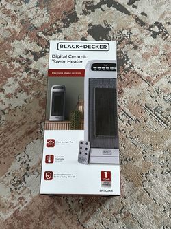 Black+Decker digital screen heater with remote (BRAND NEW)
