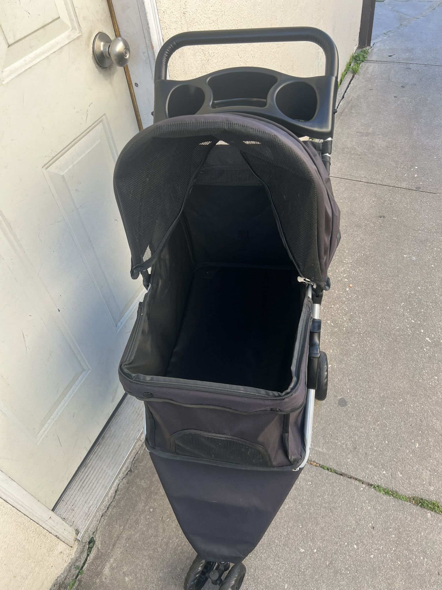 DOG STROLLER