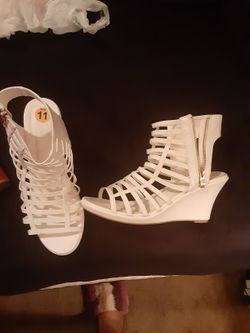 Ladies Shoes